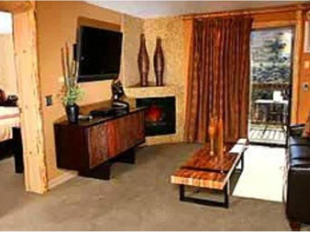 The On Mount Charleston Resort